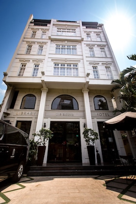 Gallery - The Alcove Library Hotel