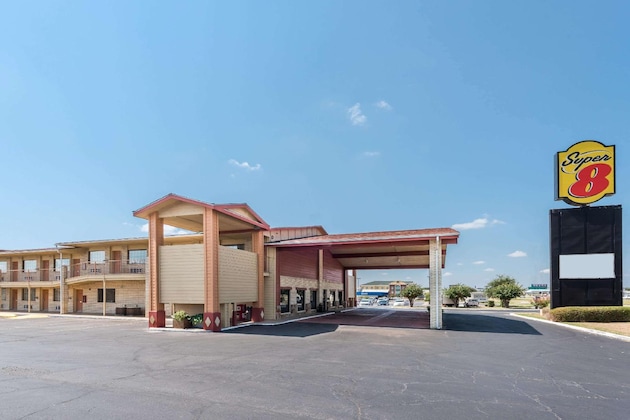 Gallery - Super 8 By Wyndham Waco Mall Area Tx