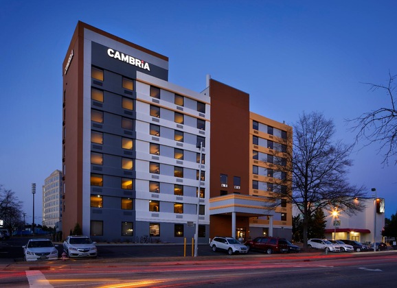 Gallery - The Lodge At Duke Medical Center