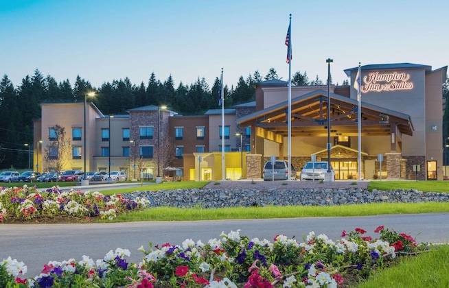 Gallery - Hampton Inn & Suites Whitefish