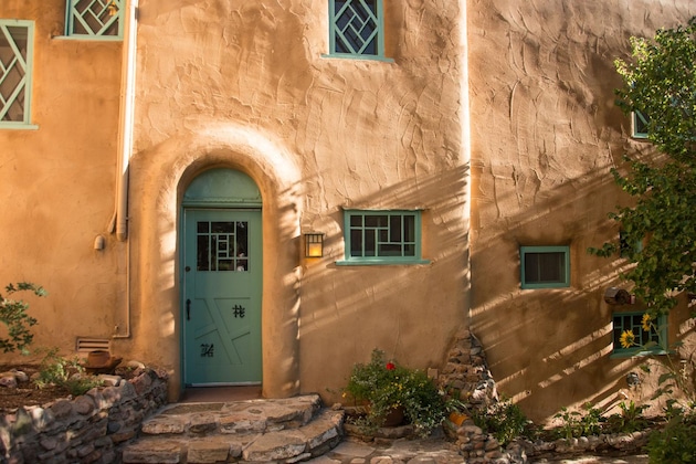 Gallery - Inn Of The Turquoise Bear