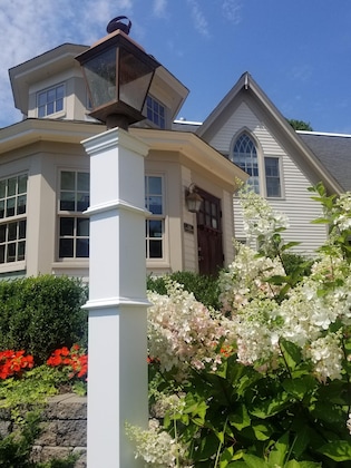 Gallery - Winstead Inn