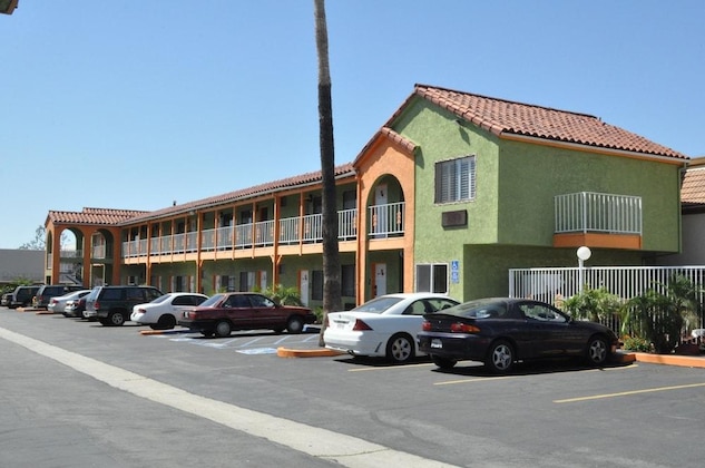 Gallery - Big A Motel