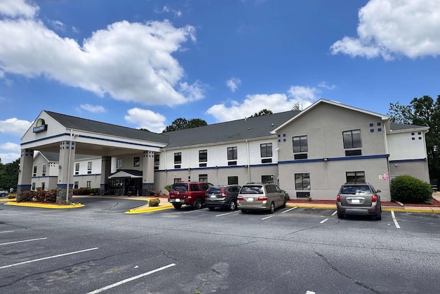 Gallery - Days Inn By Wyndham Greenville South Mauldin