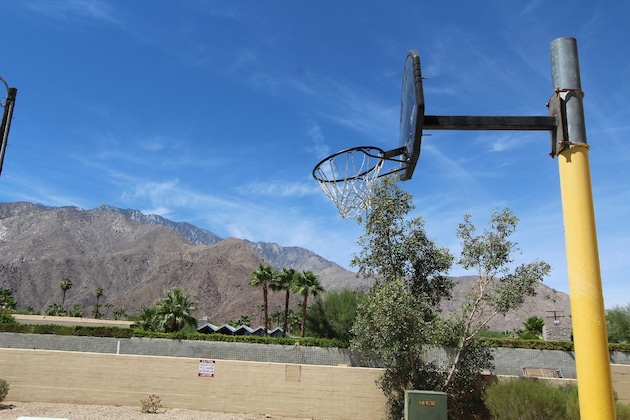 Gallery - Desert Vacation Villas