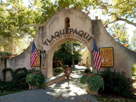 Gallery - Baby Quail Inn
