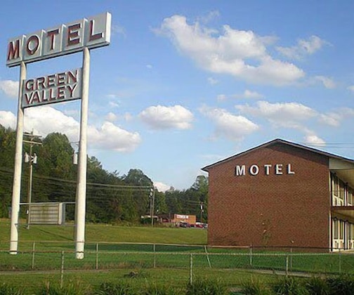Gallery - Green Valley Motel Winston - Salem