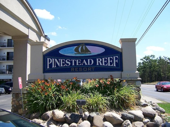 Gallery - Pinestead Reef Resort