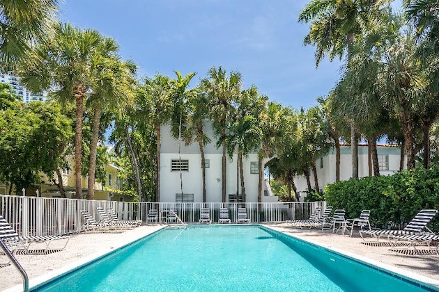 Gallery - Selina Miami River
