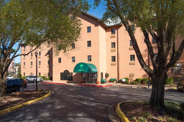 Gallery - Guest Inn & Suites - Midtown Medical Center