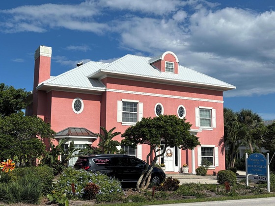 Gallery - Windemere Inn By The Sea