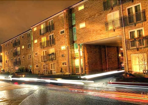 Gallery - The Lindley Suite - Simple2let Serviced Apartments