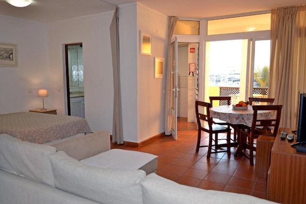 Gallery - Marina Plaza Apartamentos By Garvetur