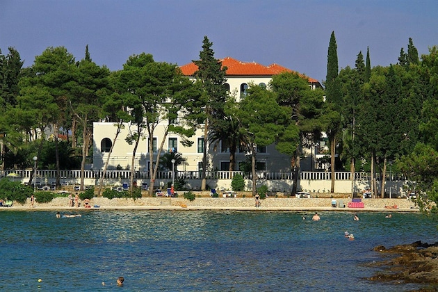 Gallery - Villa Vela Luka