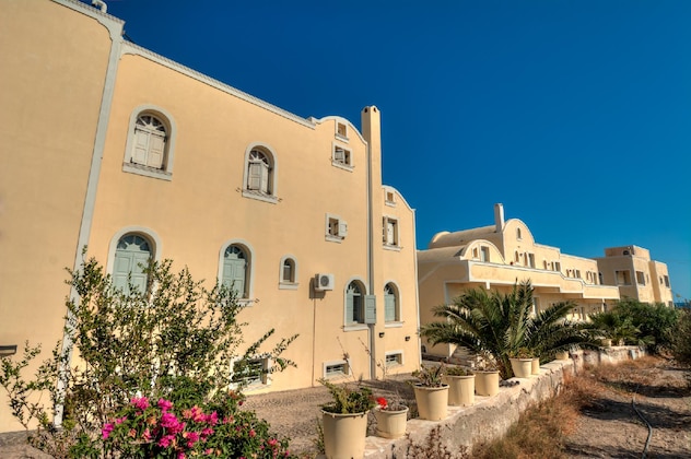 Gallery - Perivolos Sandy Village