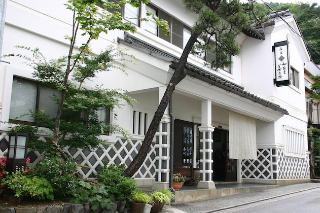 Gallery - Izumiya Zenbe