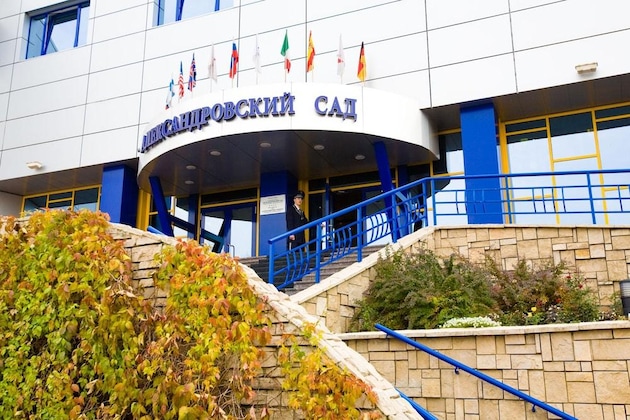 Gallery - Alexandrovsky Garden Hotel