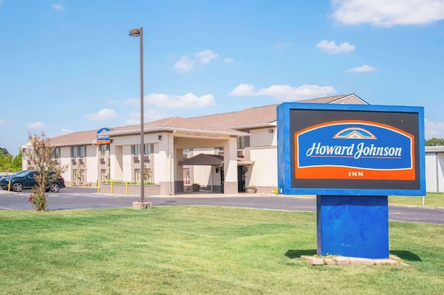 Gallery - Howard Johnson By Wyndham Scott Lafayette