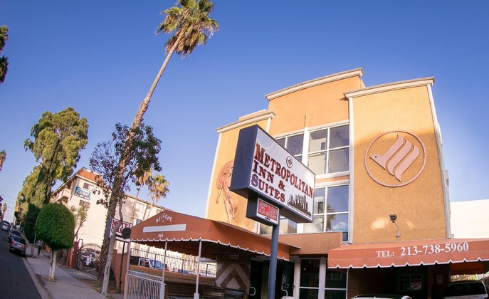 Gallery - Metropolitan Inn & Suites