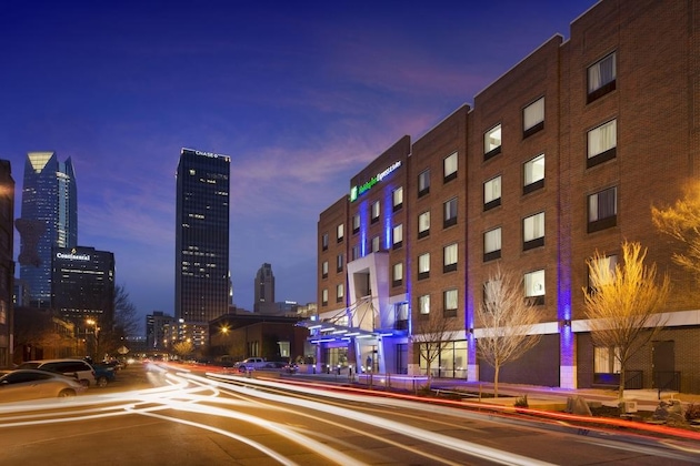 Gallery - Holiday Inn Express & Suites Oklahoma City Dwtn - Bricktown By Ihg