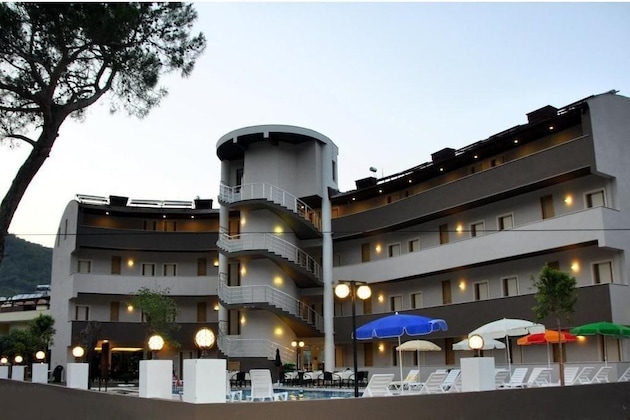 Gallery - Buhana Hotel