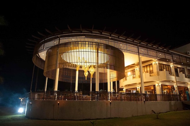 Gallery - Bansaithong Beach Resort