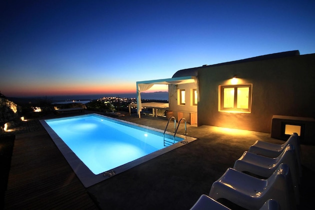 Gallery - 270 Oia's View