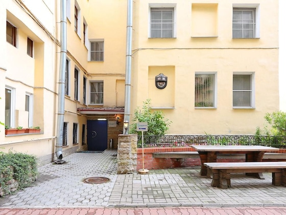 Gallery - Austrian Yard At Furshtatskaya 45