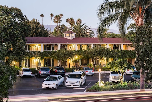 Gallery - Lavender Inn By The Sea