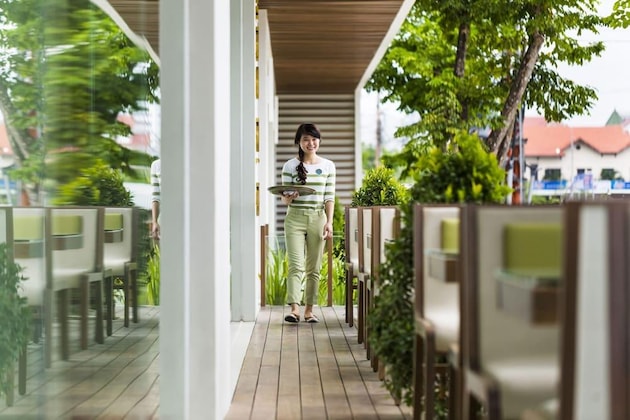Gallery - A La Carte Da Nang Beach