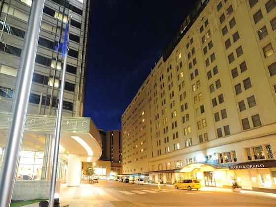 Gallery - The Towers At Kahler Grand Hotel