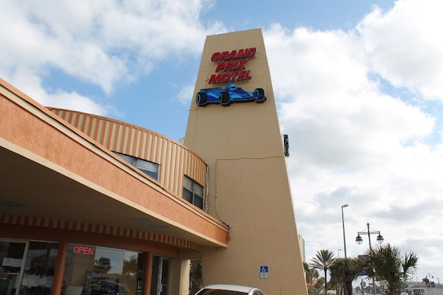 Gallery - Grand Prix Motel On The Beach