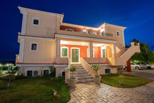 Gallery - Niforos Panorama