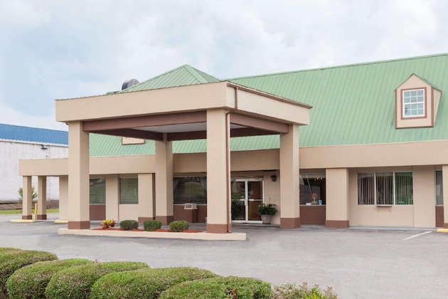 Gallery - Days Inn By Wyndham Meridian