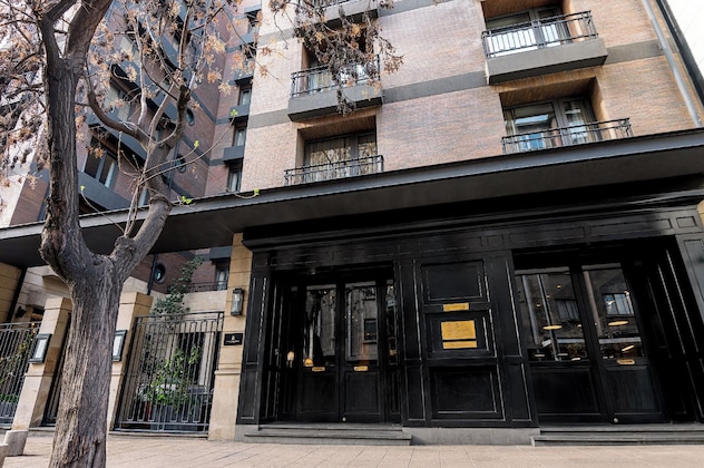 Gallery - The Singular Santiago