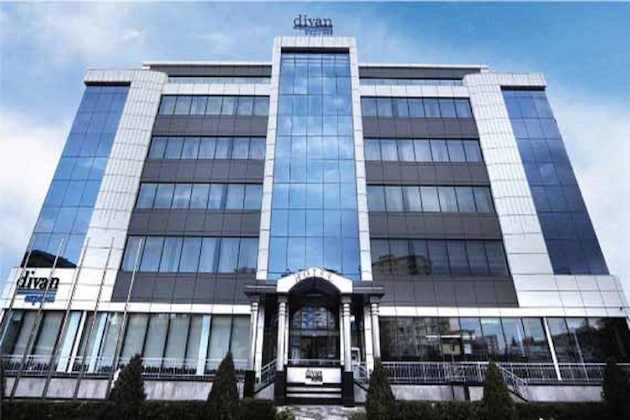 Gallery - Divan Express Baku