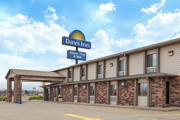Gallery - Days Inn By Wyndham Salina I-70