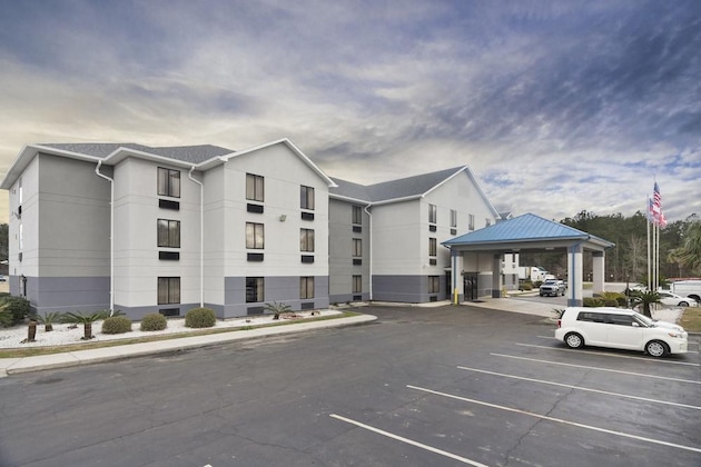 Gallery - Baymont By Wyndham Pooler Savannah