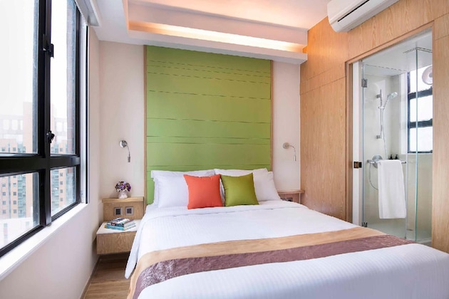 Gallery - Eaton Residences