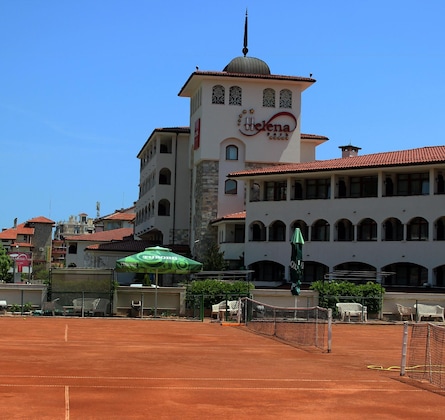 Gallery - Helena Park - Ultra All Inclusive