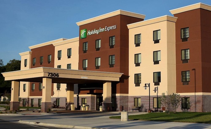 Gallery - Holiday Inn Express & Suites Omaha South - Ralston Arena By Ihg