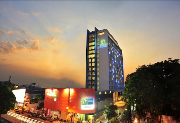Gallery - Holiday Inn Express Surabaya Centerpoint By Ihg