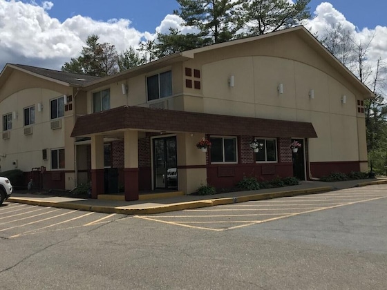 Gallery - Super 8 By Wyndham Queensbury Glens Falls Lake George Area