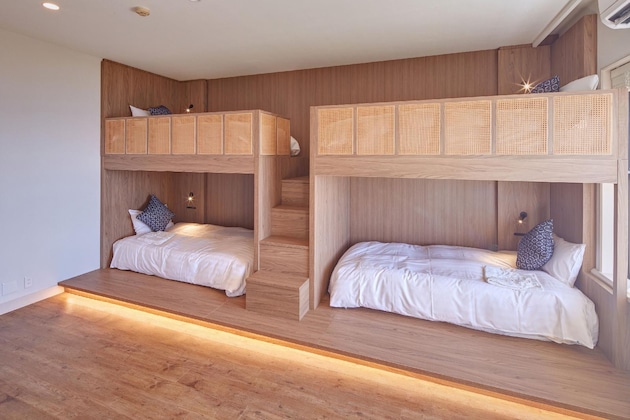 Gallery - Royal View Hotel Churaumi