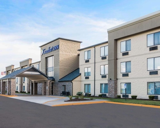 Gallery - Comfort Inn Metro Airport