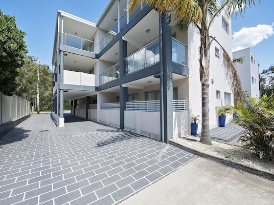 Gallery - Shoal Bay Beachclub Apartments