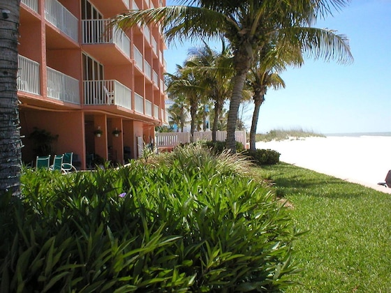 Gallery - Island Inn Beach Resort