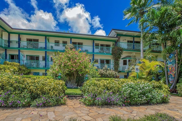 Gallery - Garden Island Inn Hotel