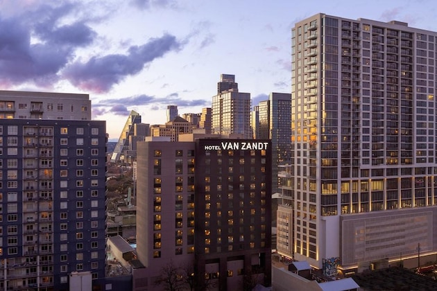 Gallery - Hotel Van Zandt