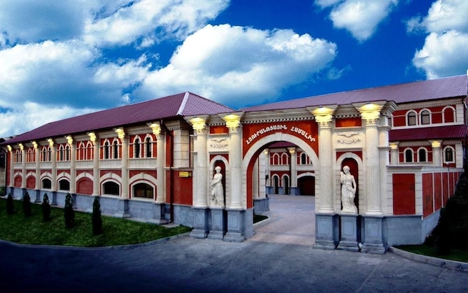Gallery - Hotel Roma Yerevan & Tours